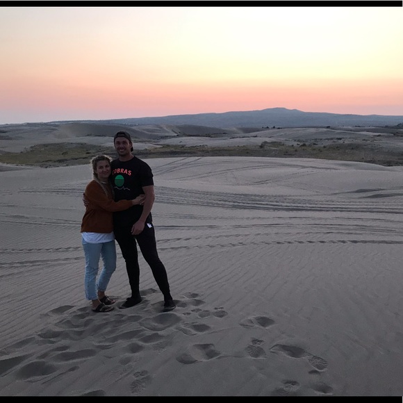 Meet your Posher, Andrea - Picture 2 of 4